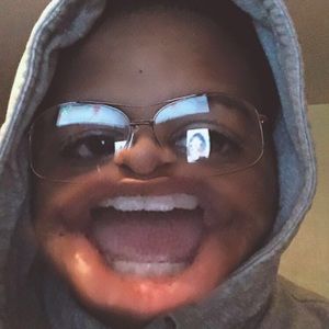 Meet your Posher, Omar